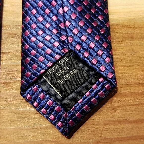 JOS A Bank Blue Pink tie - Picture 3 of 5